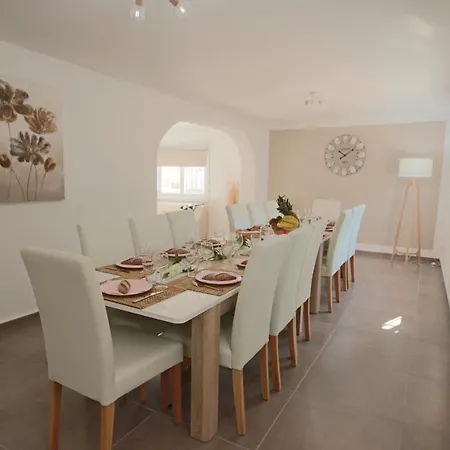Paraiso Holiday home *